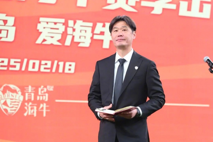  多名媒體人士點評海牛：引援老中青都有，就看李霄鵬的捏合能力了