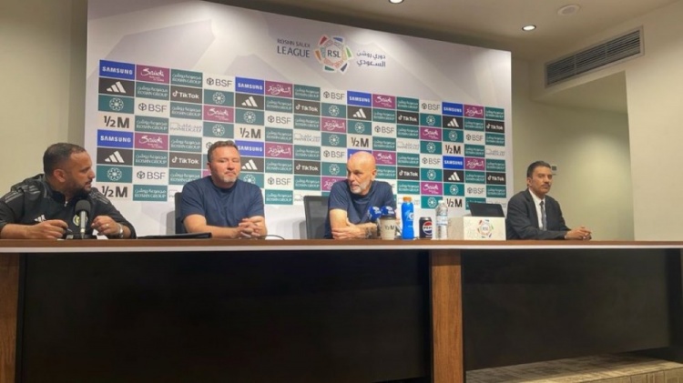  皮奧利：球隊(duì)并未因推遲開球而受影響，利雅得勝利配得上勝利