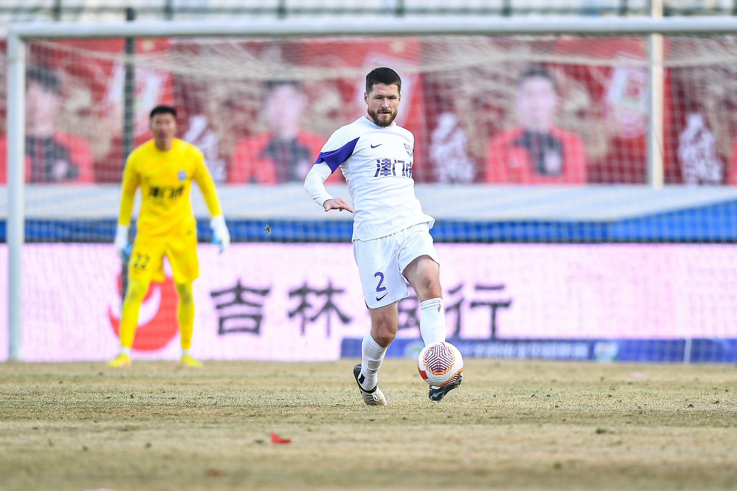  津門虎舊將亞冠對決格蘭特勝出，津媒：他離開津門虎因存?zhèn)‰[患