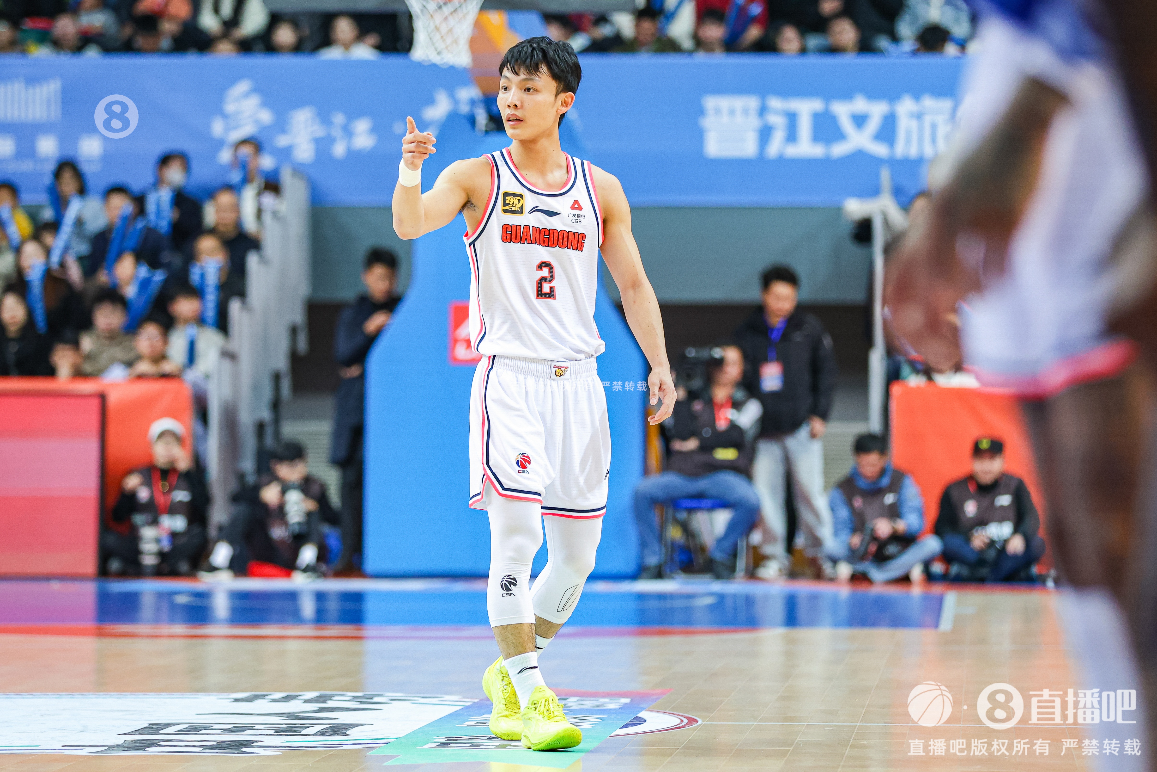  徐杰：身高不是打籃球的唯一標準 努力、勤奮、自律也是天賦