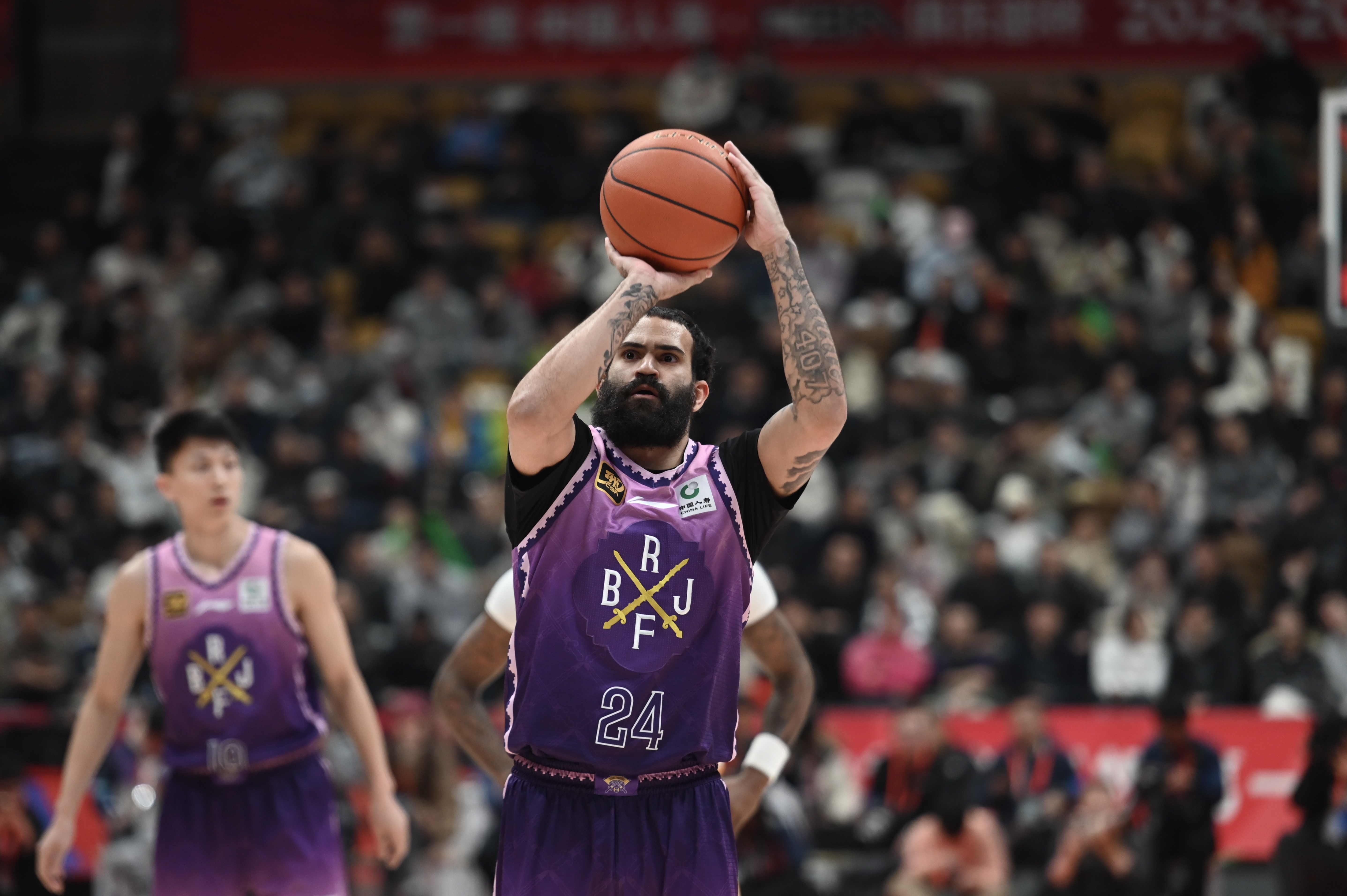  攻筐效率真不錯！里勒半場11中7&5罰全中轟下全隊最高的19分
